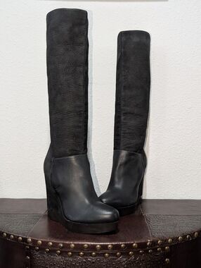 VINCE Italian Leather & Suede Wedge Boots Size 8.5 Made In Italy